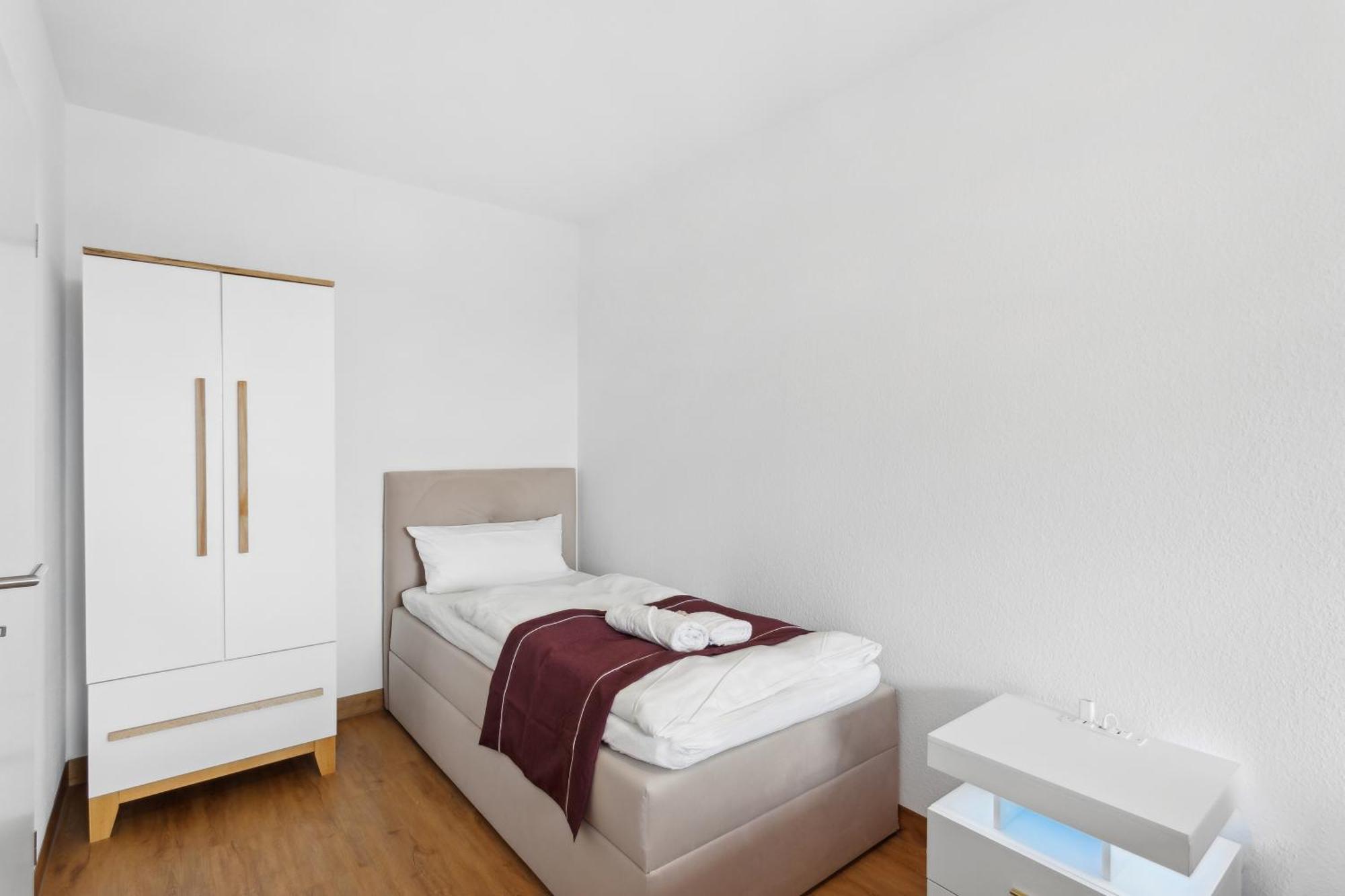 Flexi - Balkon , Seeblick, Pool & Speed Wlan Langscheid (North Rhine-Westphalia)