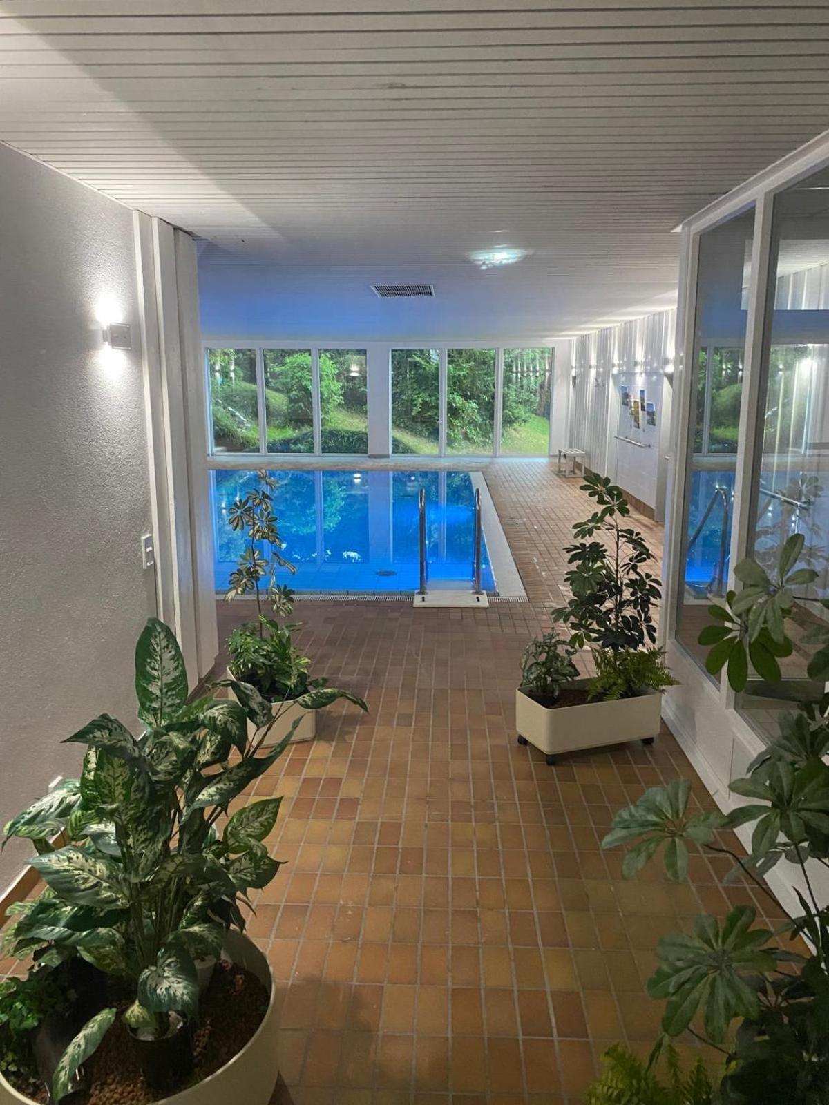 Apartment Flexi - Balkon , Seeblick, Pool & Speed Wlan Langscheid (North Rhine-Westphalia)